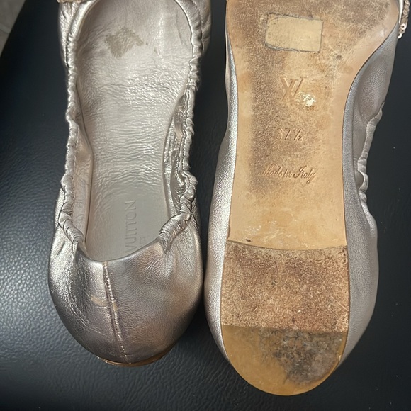 Louis Vuitton Metallic Leather Amulet Flats 37.5 - Picture 7 of 9